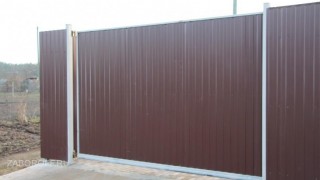 Забор из профнастила в г.Кубринске